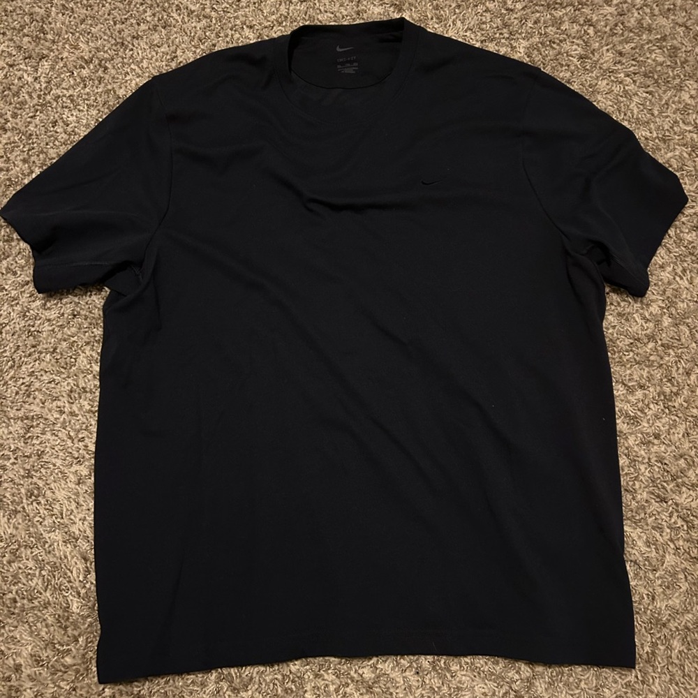 Nike Men's Classic Navy Blue Tee